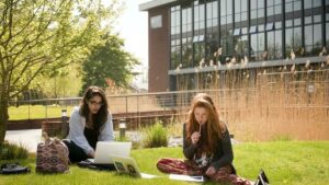 10 Best Cheapest University in UK