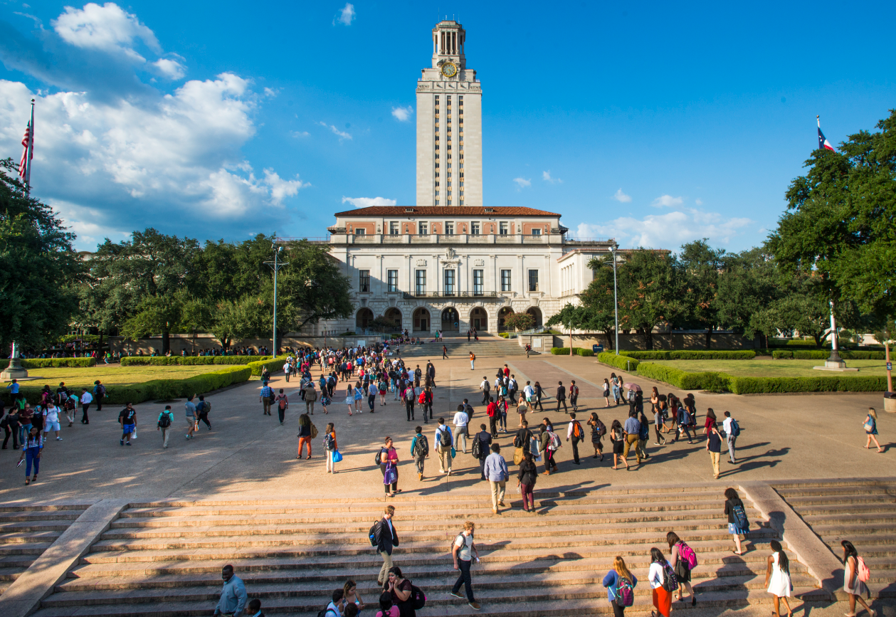 What is the UT Austin Transfer Acceptance Rate?