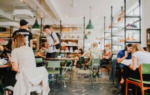 Best 10 Restaurant Jobs in Canada (2024)