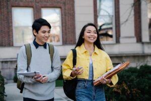 10 Things to Know and Do Before Applying for College